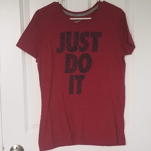 Nike Tops - Nike XL Slim Fit motivational work out Tee